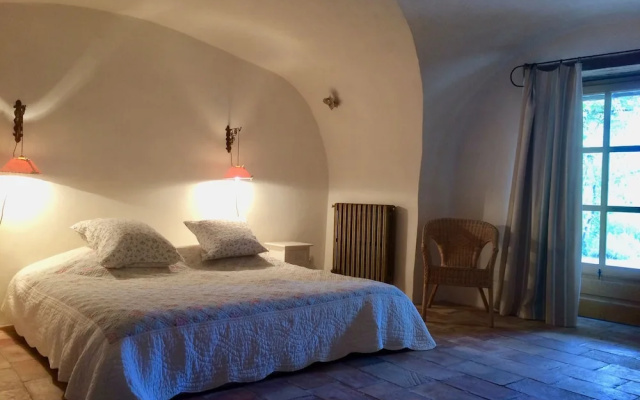 Sous les Remparts - Chambres d'hôtes