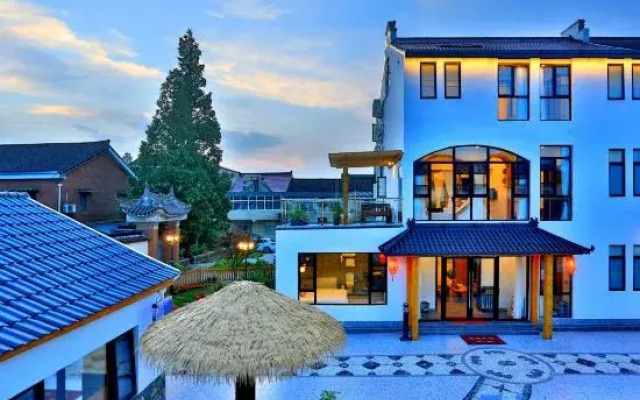 Chuxin Moshe Designer Hostel