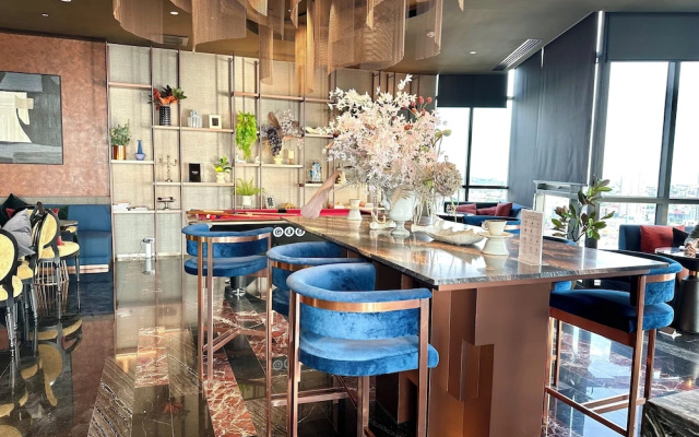 The Edge Central Pattaya By Pattaya Holiday