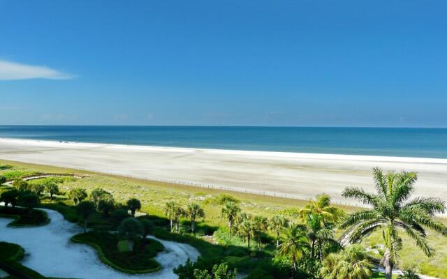 Admiralty House 806 South