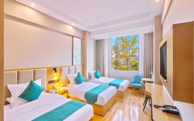 Green Tree Inn Tengchong Rehai Hot Spring Airport