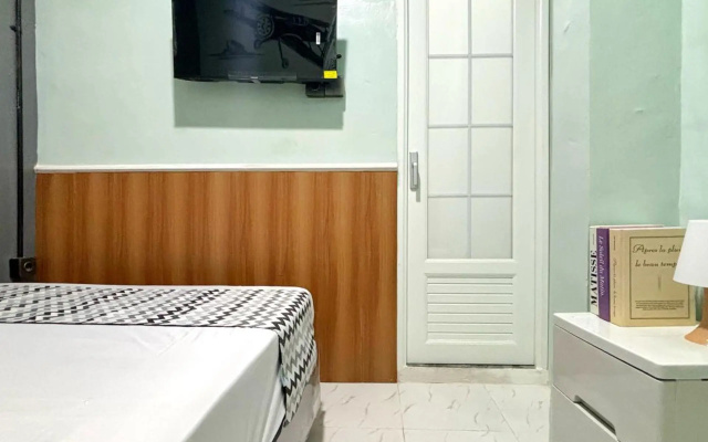 Semarang Co Stay – Guest Rooms – Semarang