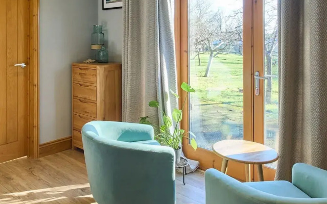 Host Stay Cobnut Barn