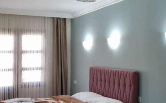 Otel Sezgin Kuşadası
