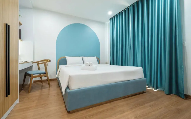 Moonlit Suites Hotel