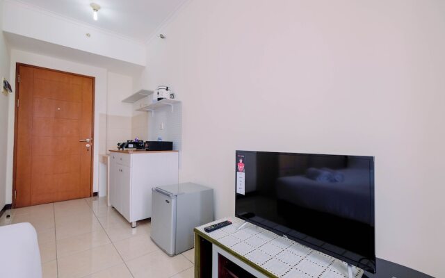 Simple Furnished Studio Apartment at Maple Park