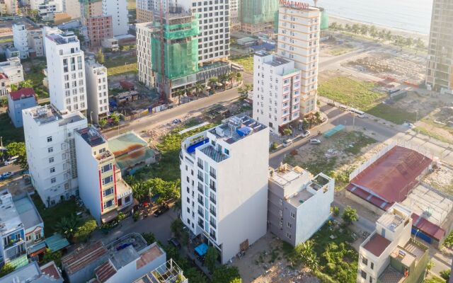Raon Danang Beach Hotel