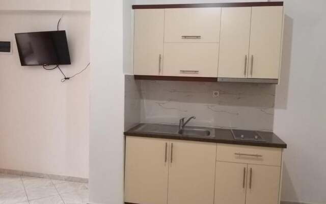 Apartments and Rooms Armanda