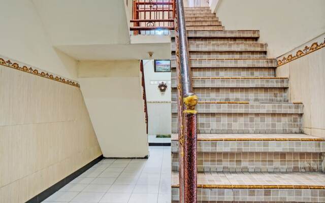 OYO 93107 Homestay H Syarif Syariah – Bandar Gresik