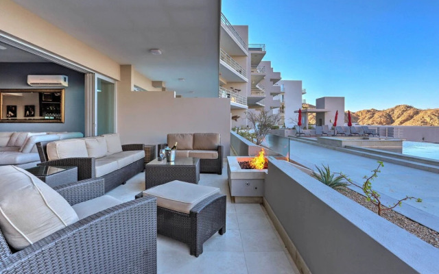 Luxe Mtn Top Retreat w/ Pool Access & Sea View!