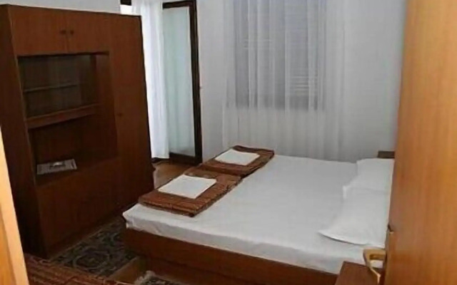 Vedra- Free Parking And Close To The Beach - R1