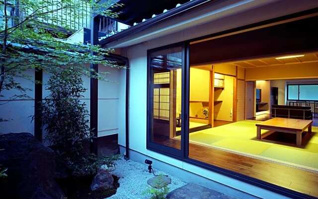 Kyojuku Usagi - Vacation STAY 46044v