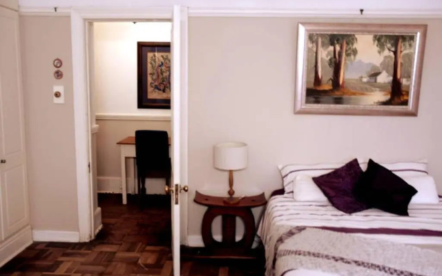 The Homestead - Simple Farm-Style Accommodation