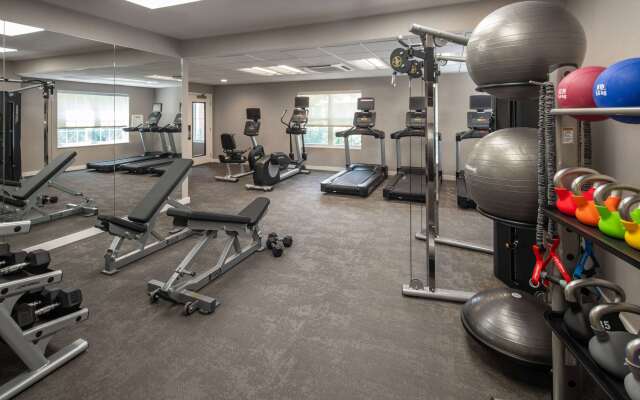 Sonesta ES Suites Fairfax Fair Lakes