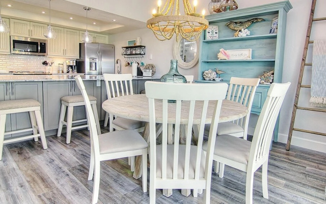 Intercoastal 203 by Teeming Vacation Rentals