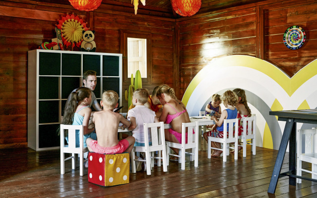 Globales Los Delfines Hotel & Apartments