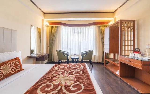 Summit Lillium Hotel & Spa