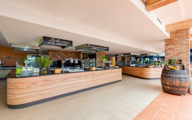 Valamar Club Tamaris Hotel