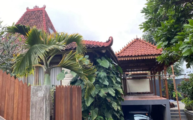 The Joglo Villa