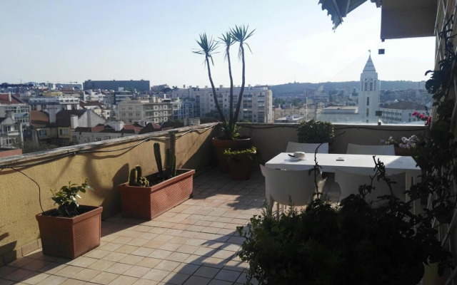 Sunrise Terrace Apartment