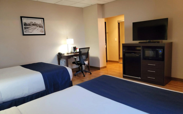 Ariel Broadway Hotel