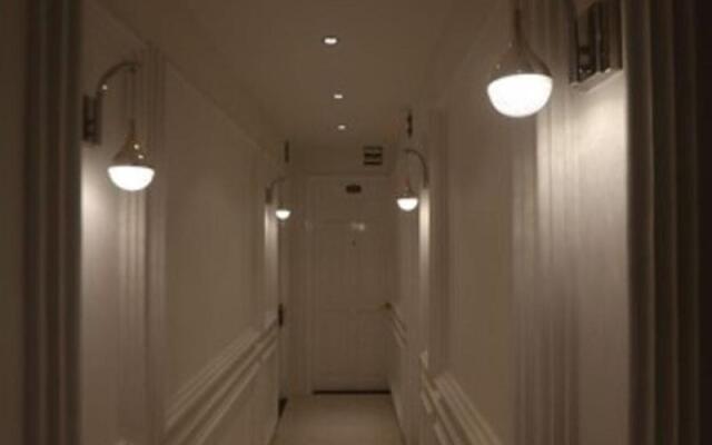 Galaxy Hotel