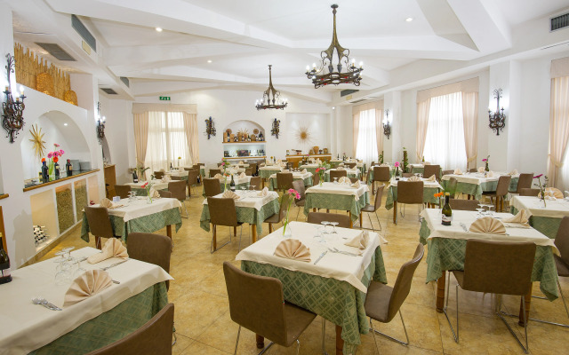 Joli Park Hotel