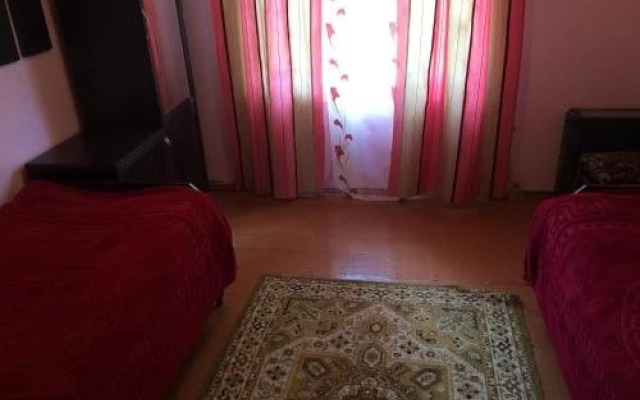 Guest House Guledani