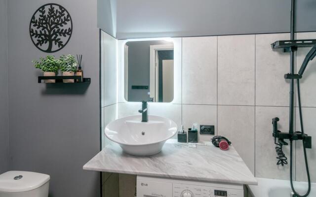 Home (Хоум) на улице Свердловская 17Б