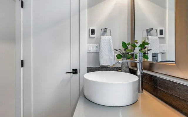 Knockan Hill Rentals - Garden Suite