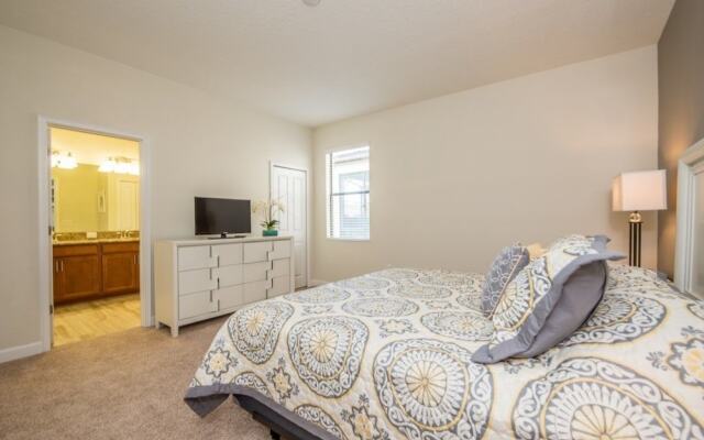 Scramble Villa #231070 - 4 Br villa