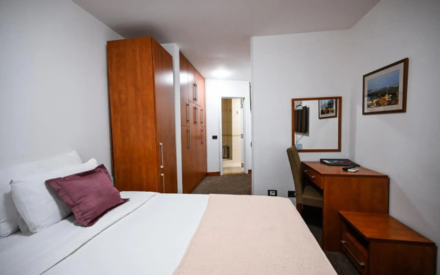 Garni Hotel Le Petit Piaf