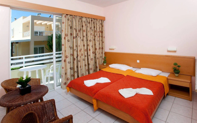 Poseidonia Hotel Apartments