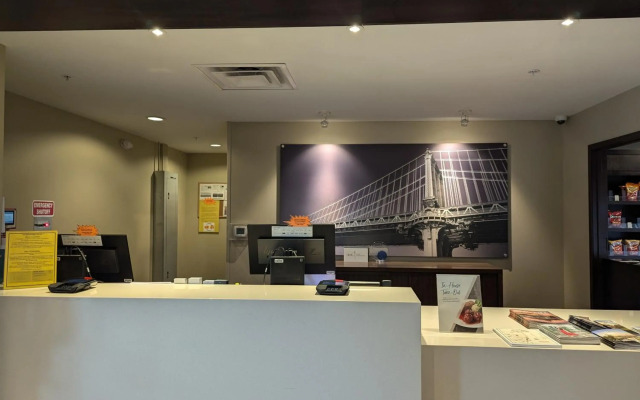 Staybridge Suites Scottsdale - Talking Stick by IHG