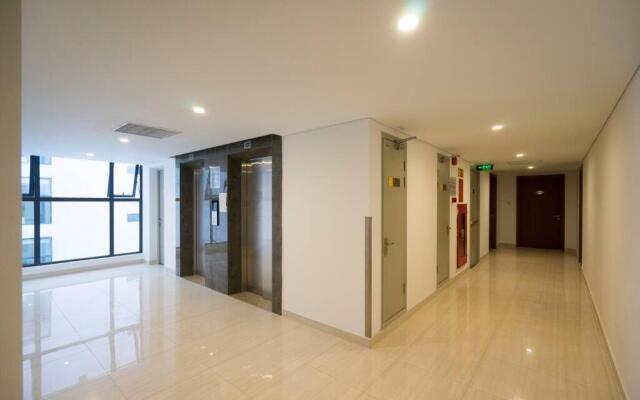 *Ha Long Homestay @ Sunrise Apartment- 4 BR