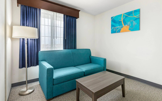 MainStay Suites Madison Airport