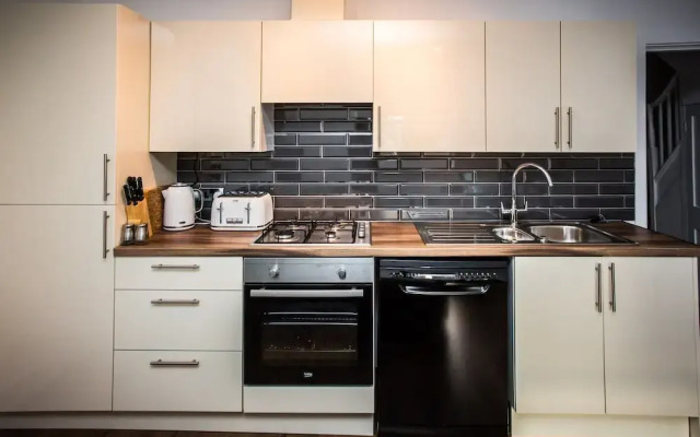 Celebrity Apartments