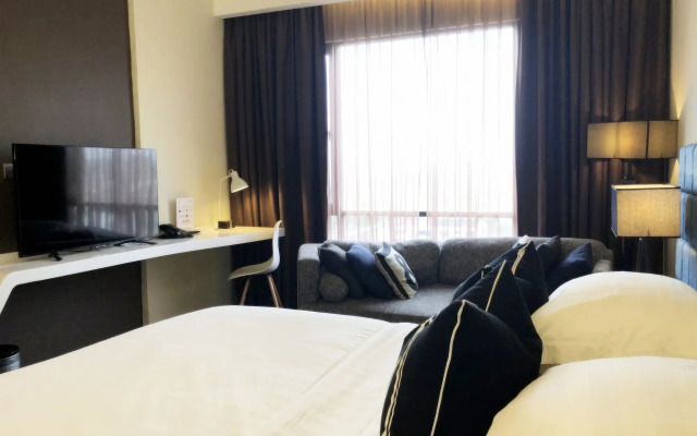 M Roof Hotel & Residences