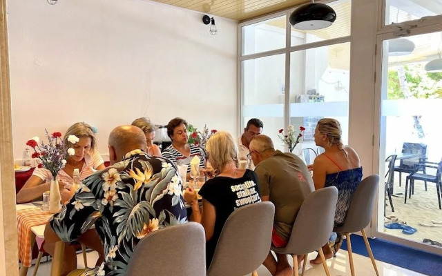 VIVA Beach & Spa MALDIVES