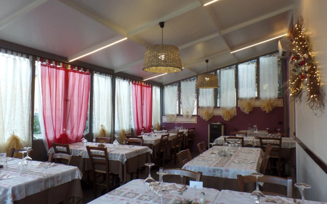 La Vecchia Scuola