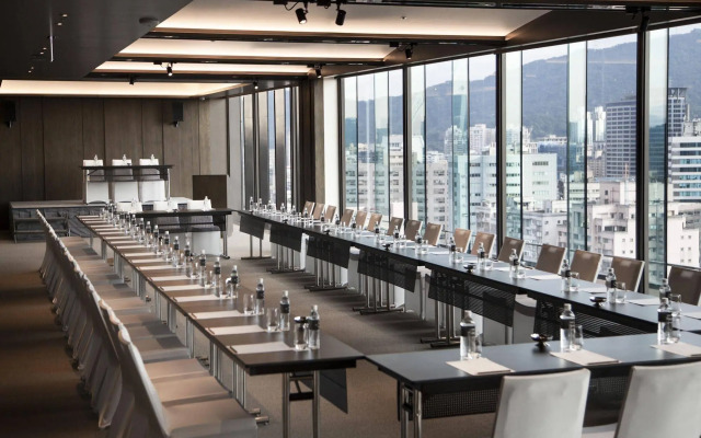 Eslite Hotel