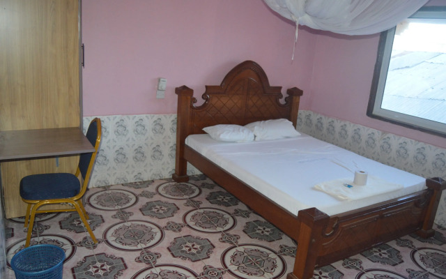 Peacock Court Hotel, Kilifi