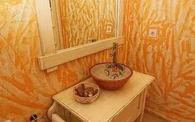 Monat Otel Hacimemis