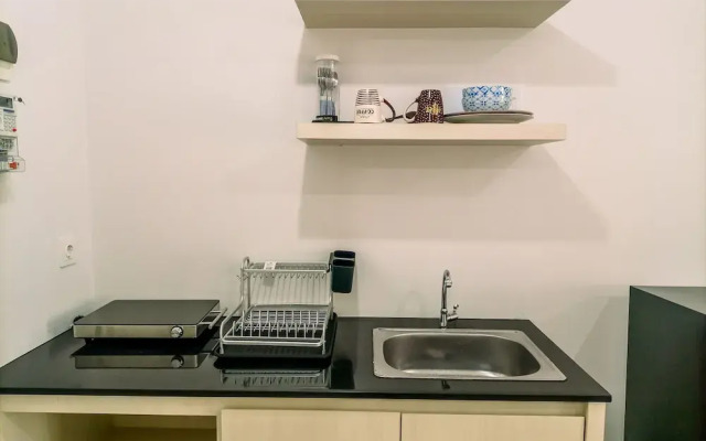 Cozy Studio Room At Barsa City Apartment