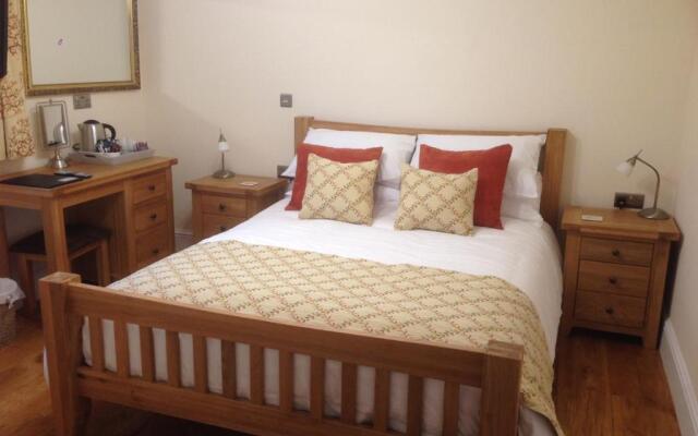 Pontyclerc Farm House B&B