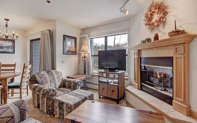 River Mtn Lodge W219