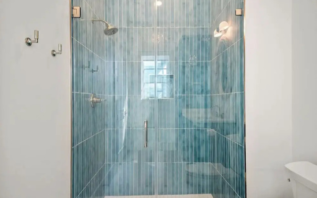 The Sandy Pearl 125 STA