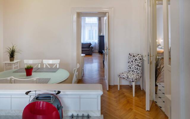 Charles Bridge Premium Apartments