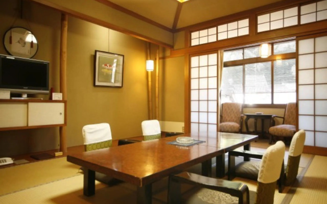 Sennen no yu Gonzaemon Ryokan