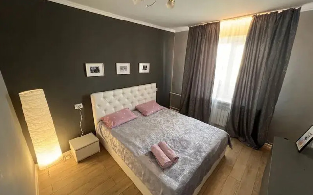 Апартаменты Суточно на бульваре Народный, д. 91